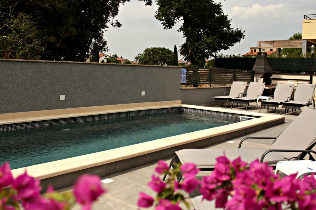 Holiday House Veli Vrh *